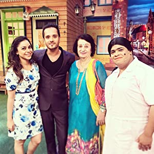 Paresh Rawal, Tanvi Azmi, Kartik Aaryan & Kirti Kharbanda in Kapil's Show